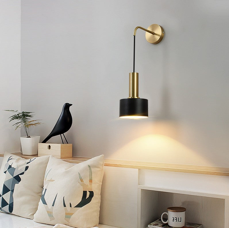 Simple Electroplating Golden Wall Lamp