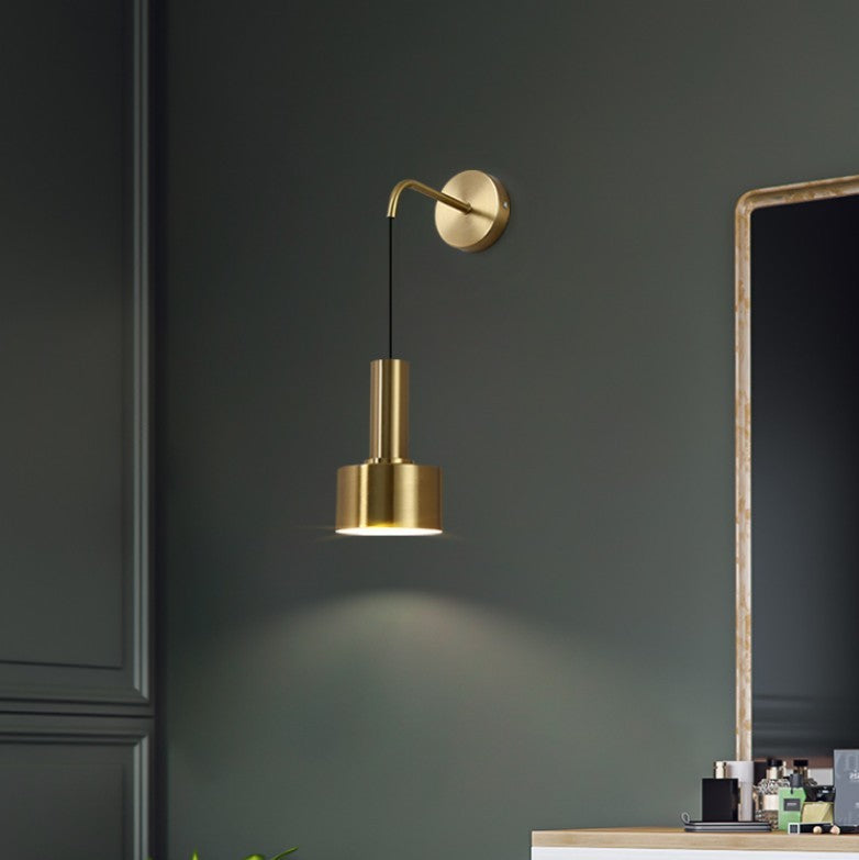 Simple Electroplating Golden Wall Lamp