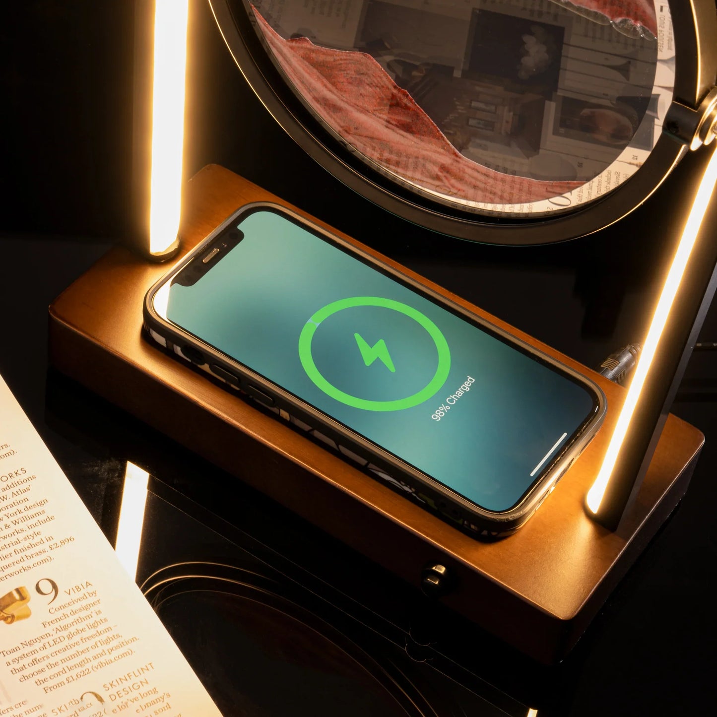 The Spark - Lampe LED en sable avec chargeur sans fil